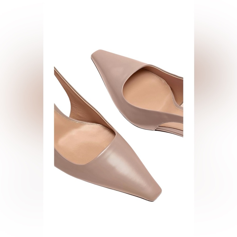 Women's kitten heels, with closed toe, 2 inches low heel, size 8.5.    (#82) - Picture 6 of 7